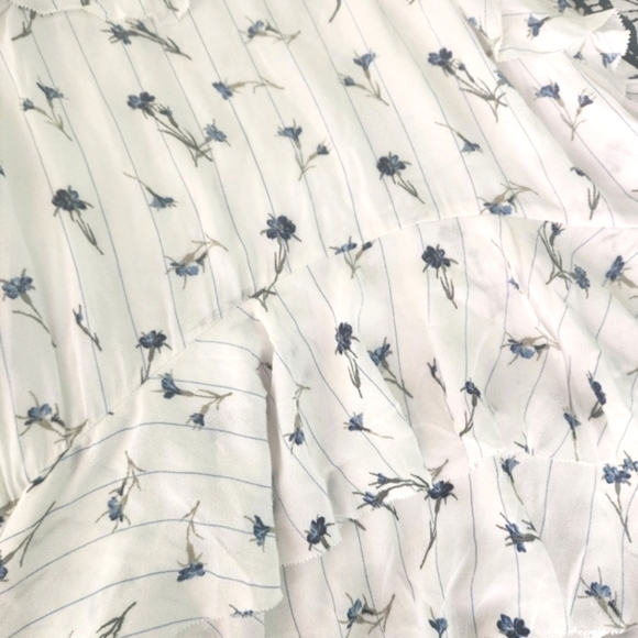 EUC Joie Floral White Ruffled Women's Dress, Size 6 - Picture 9 of 11